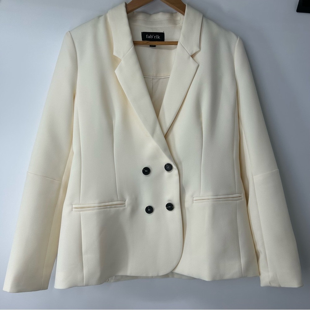 Fab'rik Women's Elegant Cream Jacket